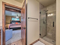 Luxury Retreat: Custom Mi-wuk Village Cabin!