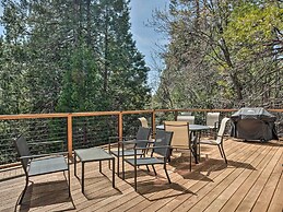 Luxury Retreat: Custom Mi-wuk Village Cabin!