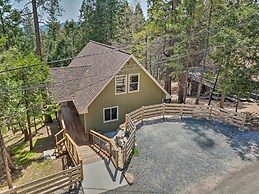 Luxury Retreat: Custom Mi-wuk Village Cabin!