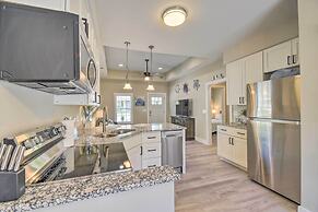 Ocean Isle Beach Home w/ Shared Lanai & Grill