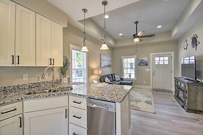 Ocean Isle Beach Home w/ Shared Lanai & Grill