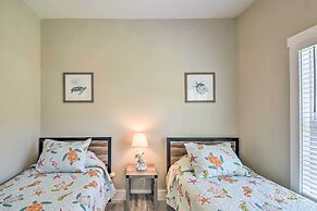 Ocean Isle Beach Home w/ Shared Lanai & Grill