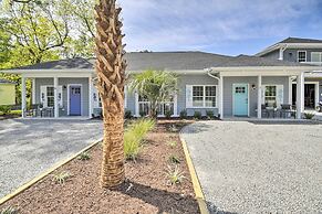 Ocean Isle Beach Home w/ Shared Lanai & Grill