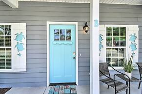 Ocean Isle Beach Home w/ Shared Lanai & Grill