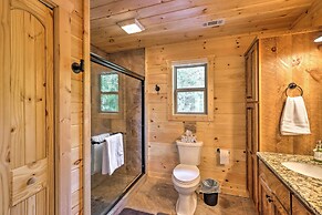 Murphy Mtn Retreat: Wraparound Deck & Hot Tub