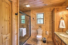 Murphy Mtn Retreat: Wraparound Deck & Hot Tub