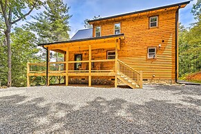 Murphy Mtn Retreat: Wraparound Deck & Hot Tub
