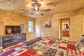 Murphy Mtn Retreat: Wraparound Deck & Hot Tub