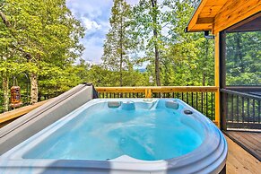 Murphy Mtn Retreat: Wraparound Deck & Hot Tub
