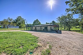 Peaceful Guest Home w/ Patio on 152-acre Farm
