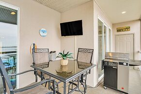 Osage Beach Condo Near Hiking & Shopping!