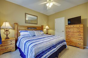 Osage Beach Condo Near Hiking & Shopping!