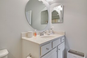 3 Mi to Bethany Beach: Townhome w/ Fire Pit