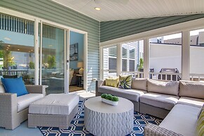 3 Mi to Bethany Beach: Townhome w/ Fire Pit