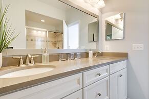 3 Mi to Bethany Beach: Townhome w/ Fire Pit