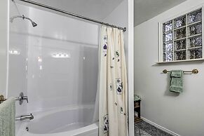 Outdoorsy Utah Paradise w/ Mountain Views!