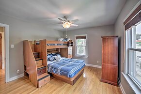 Pet-friendly Lake Getaway: 1 Block to Beach!