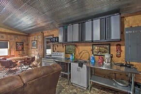 Pet-friendly Vacation Rental in Braymer!