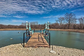 Pet-friendly Vacation Rental in Braymer!