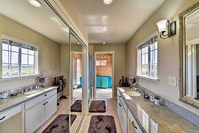 Working Vineyard & Private Pool: Villa in Plymouth