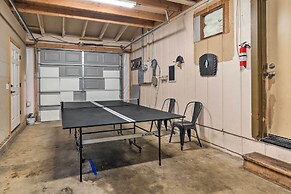 Lakeside Groveland Home w/ Hot Tub, Near Yosemite