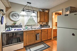 Gatlinburg Home w/ Hot Tub ~ 4 Mi to Town!