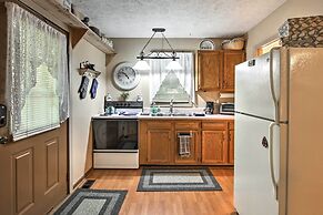 Gatlinburg Home w/ Hot Tub ~ 4 Mi to Town!