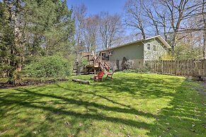 3 Mi to Kalahari: Pocono Mountain Home w/ Fire Pit