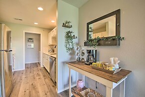 Picturesque Condo w/ Patio, 4 Mi to Beach!