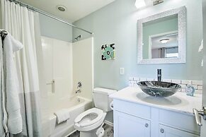 Picturesque Condo w/ Patio, 4 Mi to Beach!