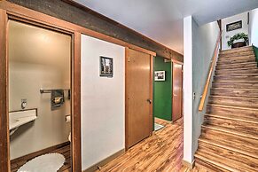 Quiet Home w/ Graeagle Meadows Golf Course View!