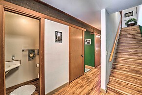 Quiet Home w/ Graeagle Meadows Golf Course View!