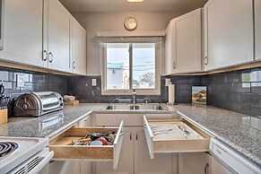 BBQ Ready w/ Patio: Walkable Carson City Duplex