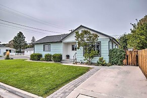 BBQ Ready w/ Patio: Walkable Carson City Duplex