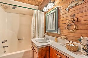 < 1 Mi to Tubing: Crumpler Getaway w/ Fire Pit!