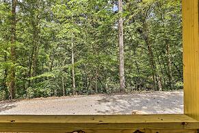 Quaint Tallassee Cabin: Stone Creek On-site!