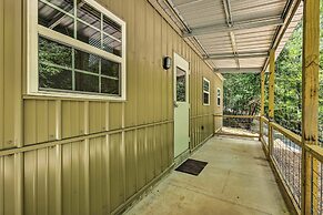 Quaint Tallassee Cabin: Stone Creek On-site!