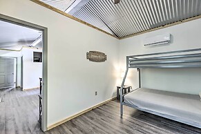 Quaint Tallassee Cabin: Stone Creek On-site!