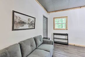 Quaint Tallassee Cabin: Stone Creek On-site!