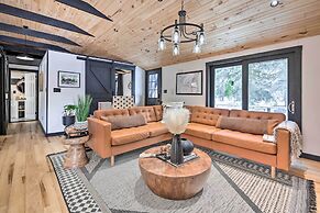 Pocono Lake Cabin w/ Hot Tub & Resort Amenities!