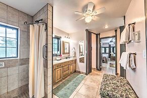 Casa Ruidoso Cabin: Hot Tub, Views & Pool Table!