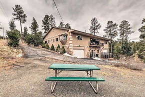 Casa Ruidoso Cabin: Hot Tub, Views & Pool Table!
