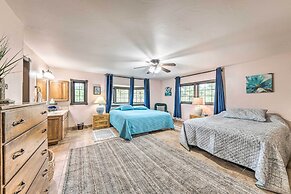 Casa Ruidoso Cabin: Hot Tub, Views & Pool Table!