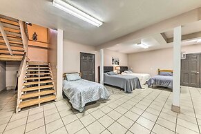 Casa Ruidoso Cabin: Hot Tub, Views & Pool Table!