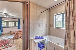 Casa Ruidoso Cabin: Hot Tub, Views & Pool Table!