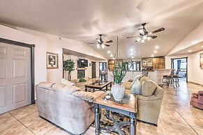 Casa Ruidoso Cabin: Hot Tub, Views & Pool Table!