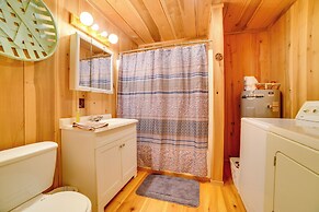 Rustic Cabin on Farm ~ 4 Mi to Kentucky Lake!