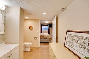Secluded Elizabeth Apt on 3 Acres: Pets Welcome!