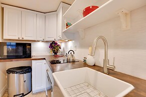 Secluded Elizabeth Apt on 3 Acres: Pets Welcome!