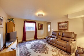 Secluded Elizabeth Apt on 3 Acres: Pets Welcome!